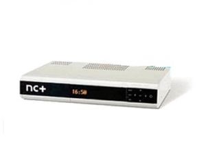 tuner NBox ADB 5800s seria BSKA uszkodzony