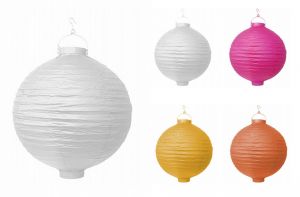 Lampion wiszący na baterie do ogrodu domu